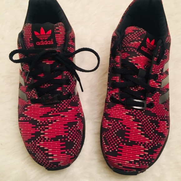 Adidas - Picture 2 of 6